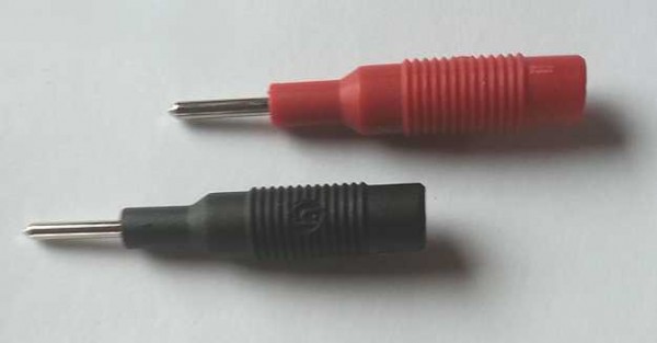 Übergangsadapter Set von 4 mm Buchse auf 2 mm Stecker